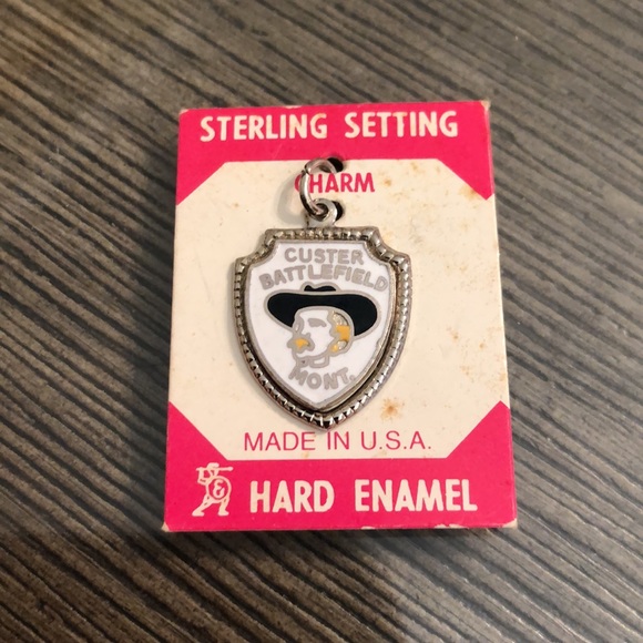 Vintage Montana Custer Battlefield Souvenir Charm - Picture 10 of 10
